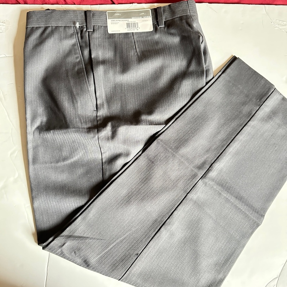 👉Michael Kors Boys’ Suit Separate Dress Pants Medium Grey Striped – Size 16H/32W
